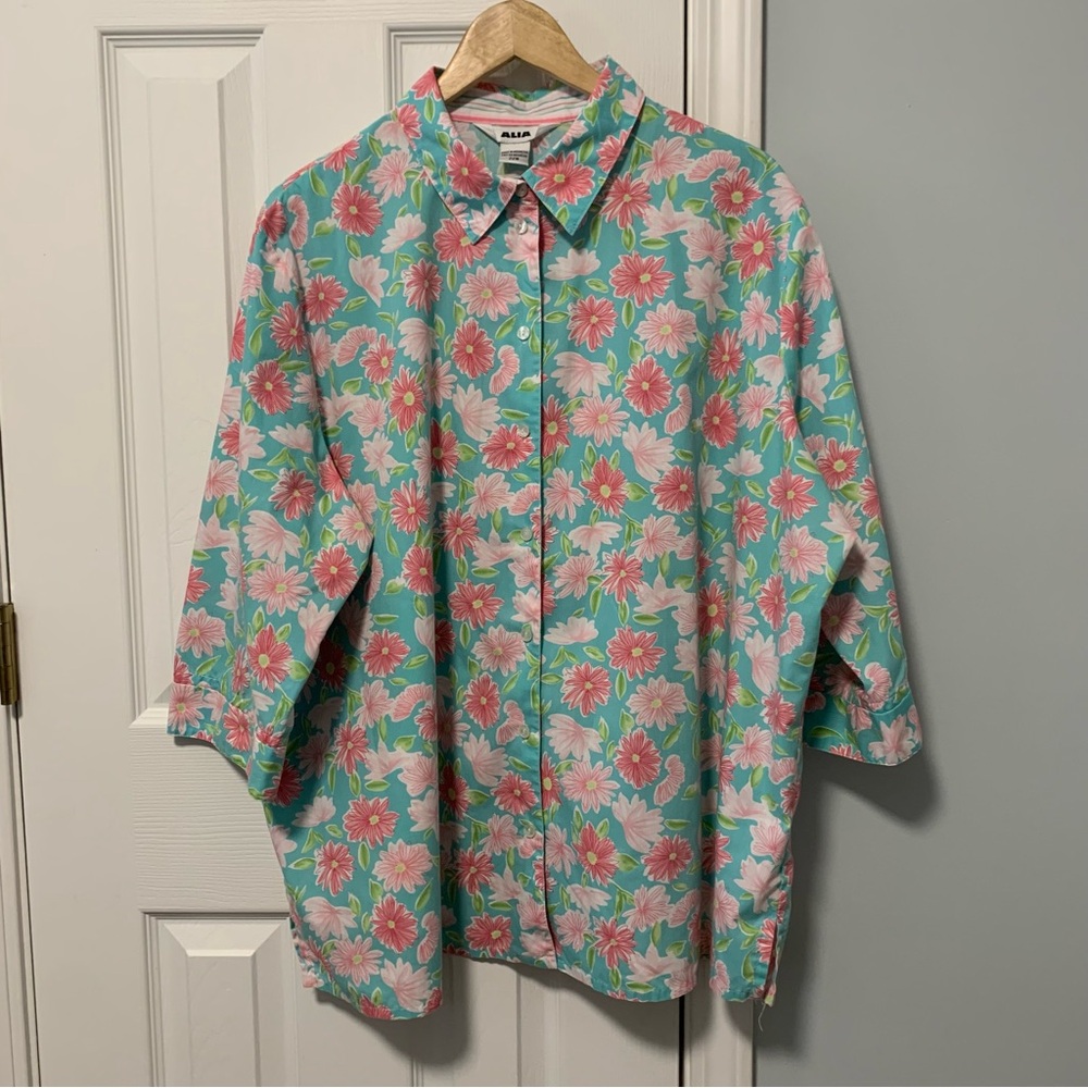 Alia Pastel Floral Button Shirt 22W